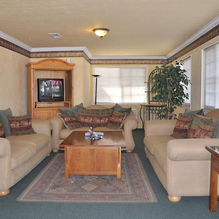 Travelers Inn Manteca Interior foto